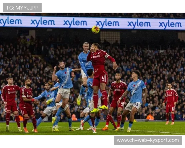 利物浦战平曼城，哈兰德和萨拉赫互飙进球，萨拉赫争议进球 利物浦2-1曼城 北京时间7月26