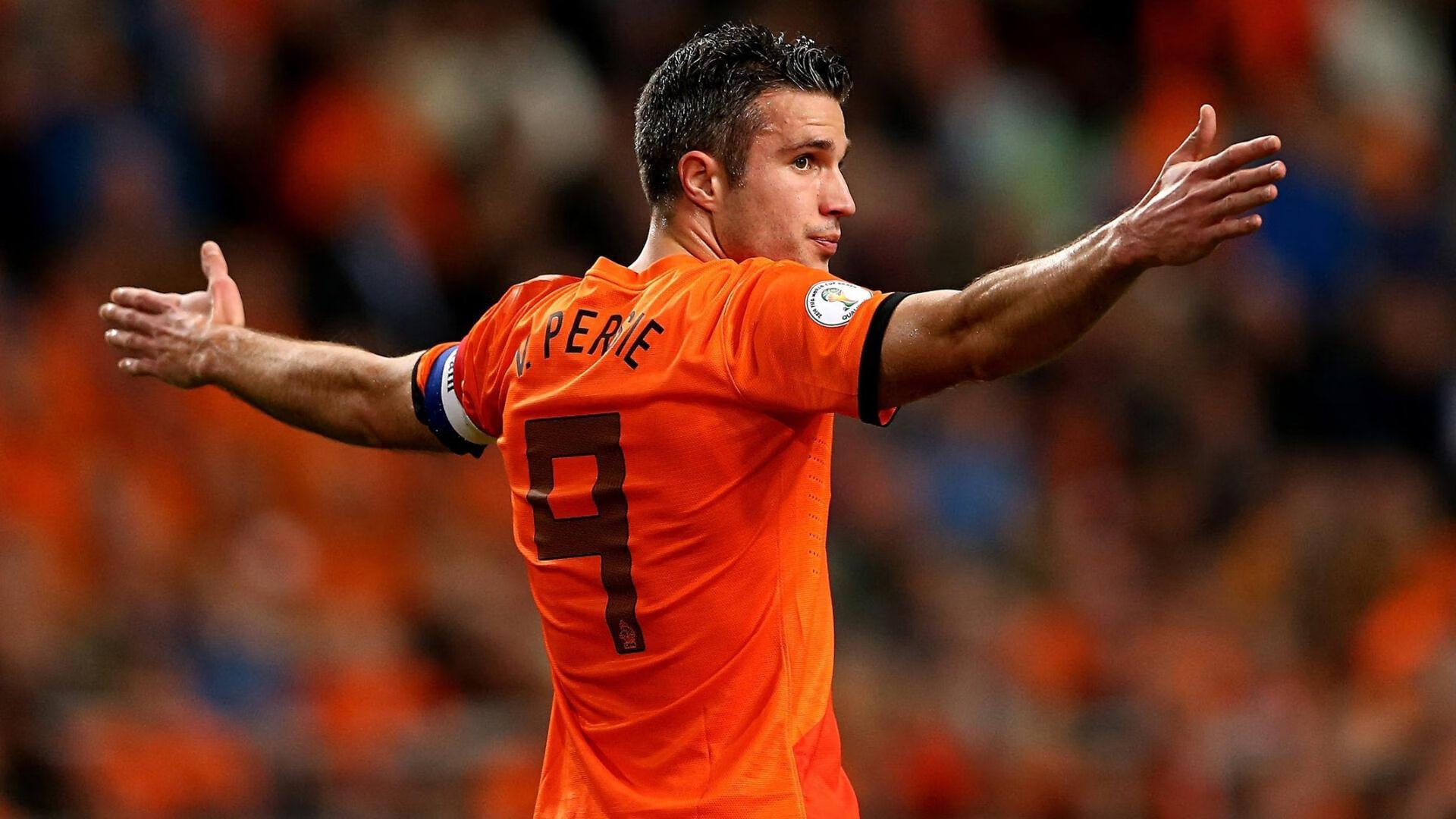 西甲球员在连续作战下视觉注意力分布的波动规律研究